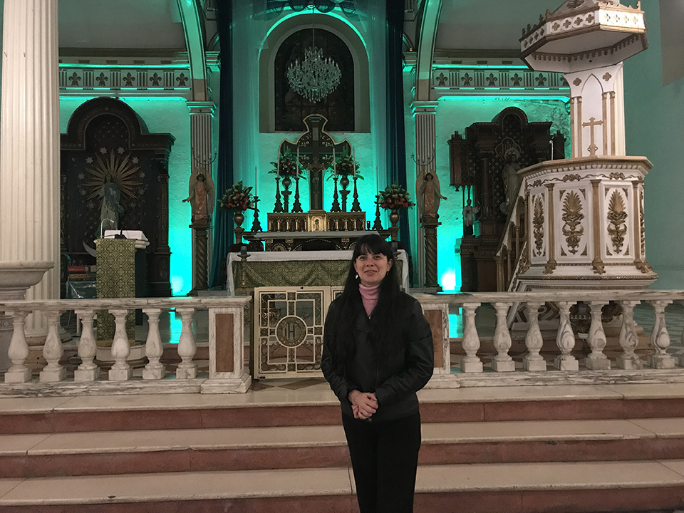 Canto de funerales Ministerio de Silvia Rodriguez